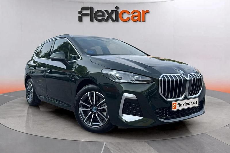 Verde Usado 2024 BMW 230 Monovolumen | 34.990 € - Imagen 1/4