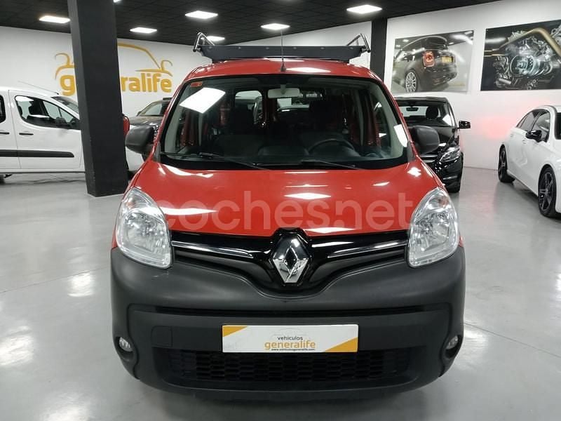 Usado Renault Kangoo Edition One 75 CV (55 kW) 2021 Rojo Familiar