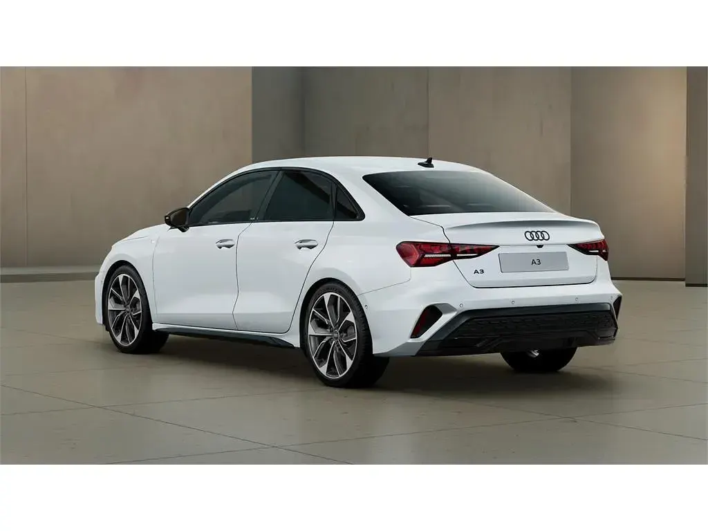 Nuevo Audi A3 150 CV (110 kW) 2025 Blanco Berlina