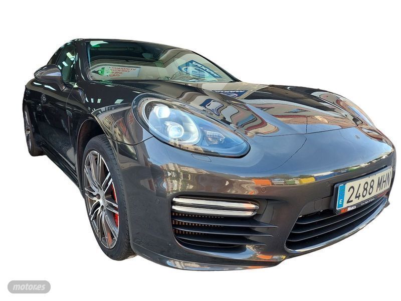 Usado Porsche Panamera Turbo 520 CV (382 kW) 2015 Negro Berlina