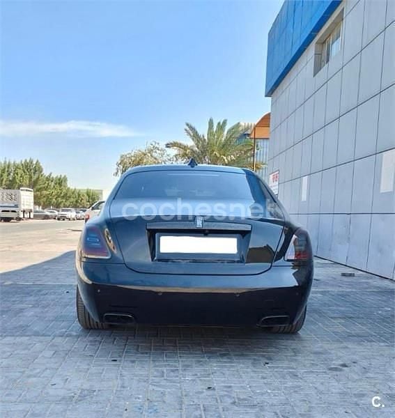 Usado Rolls Royce Ghost 570 CV (419 kW) 2025 Negro Berlina