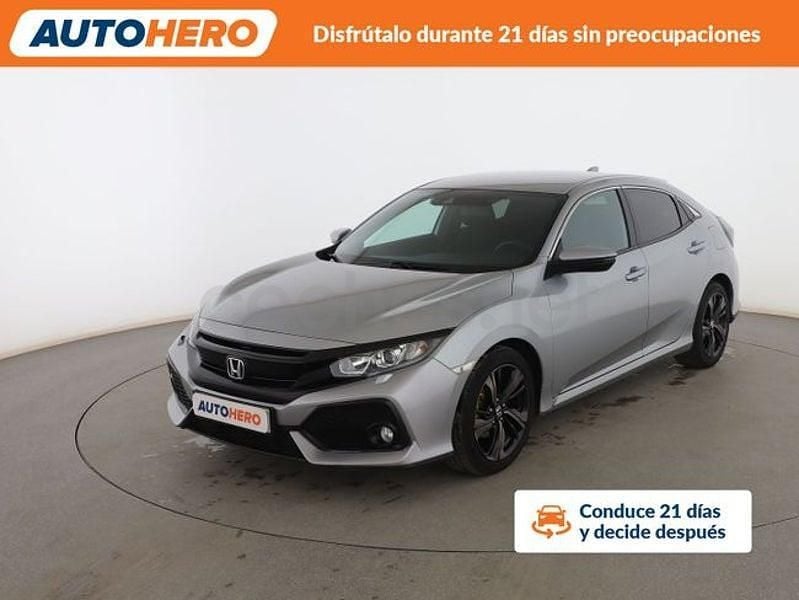 Usado Honda Civic Elegance 131 CV (96 kW) 2019 Gris Berlina