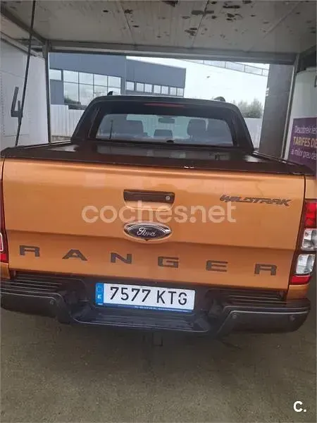 Usado Ford Ranger Wildtrack 200 CV (147 kW) 2019 Naranja Pickup/Camioneta