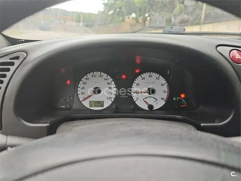 Usado Citroën Xsara 110 CV (80 kW) 2001 Negro Coupe