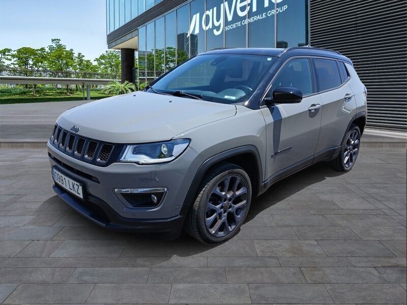 Gris Usado 2020 Jeep Compass SUV | 22.100 € (Caro) - Imagen 1/4