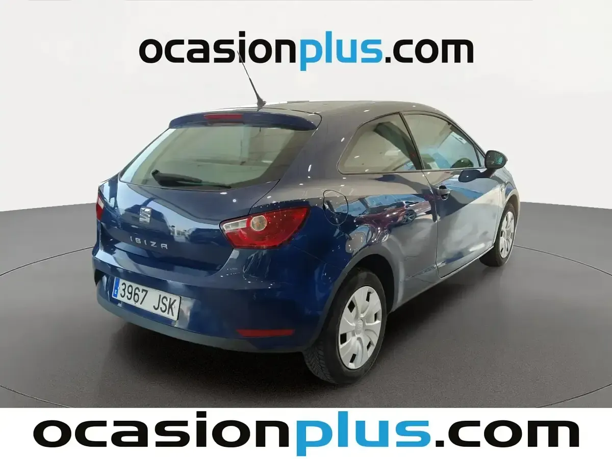 Usado Seat Ibiza Reference 75 CV (55 kW) 2016 Azul Utilitario