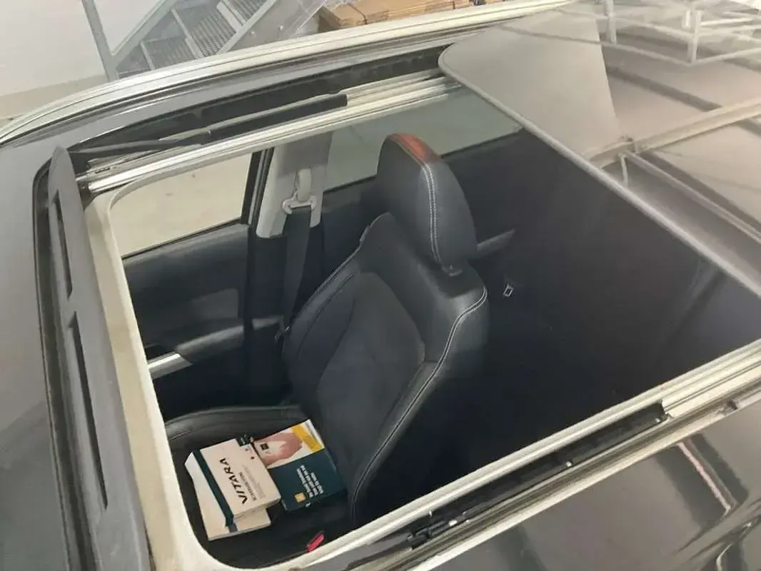 Usado Suzuki Vitara GLX 120 CV (88 kW) 2016 Beige SUV