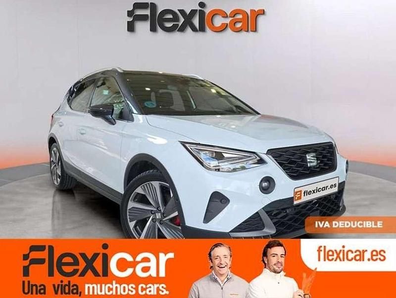 Blanco Usado 2024 Seat Arona FR SUV | 20.690 € (Precio justo) - Imagen 1/4