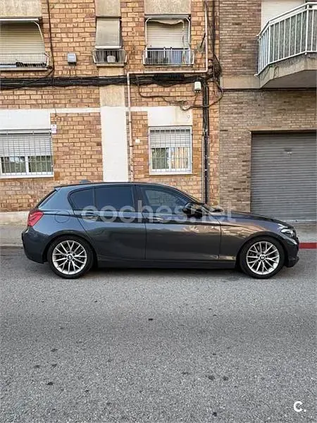 Usado BMW 120 177 CV (130 kW) 2015 Gris / plata Utilitario