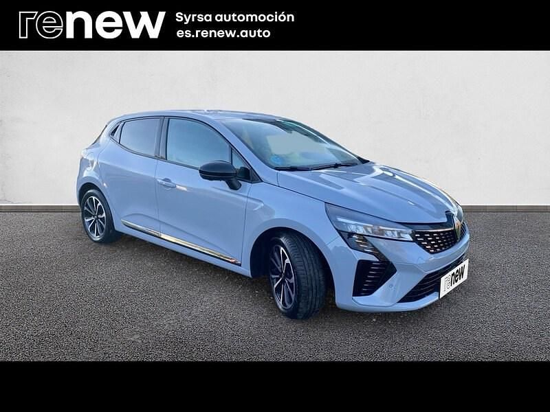 Usado Renault Clio V Techno 100 CV (73 kW) 2025 Gris Berlina