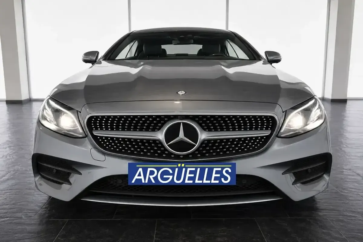 Usado Mercedes E400 AMG Line Premium Plus 333 CV (244 kW) 2017 Gris / plata Coupe
