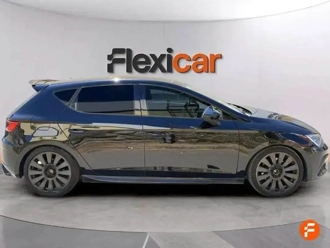 Usado Seat Leon ST FR 150 CV (110 kW) 2019 Negro Familiar