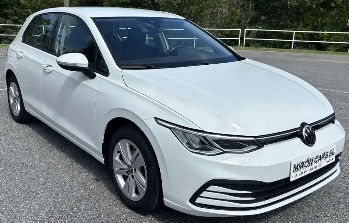 Usado VW Golf VIII 116 CV (85 kW) 2022 Blanco Utilitario