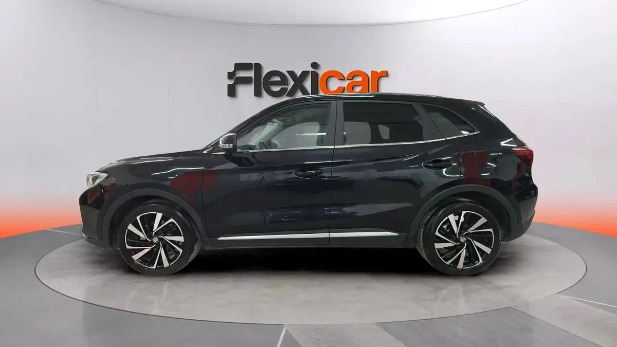 Usado MG ZS Luxury 197 CV (144 kW) 2025 Negro SUV
