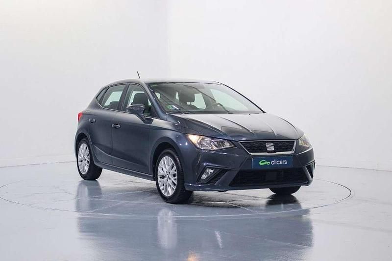 Usado Seat Ibiza Style 90 CV (66 kW) 2020 Negro Utilitario