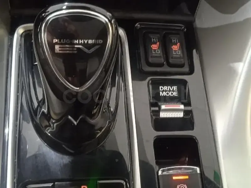 Usado Mitsubishi Eclipse Cross 188 CV (138 kW) 2022 Negro SUV