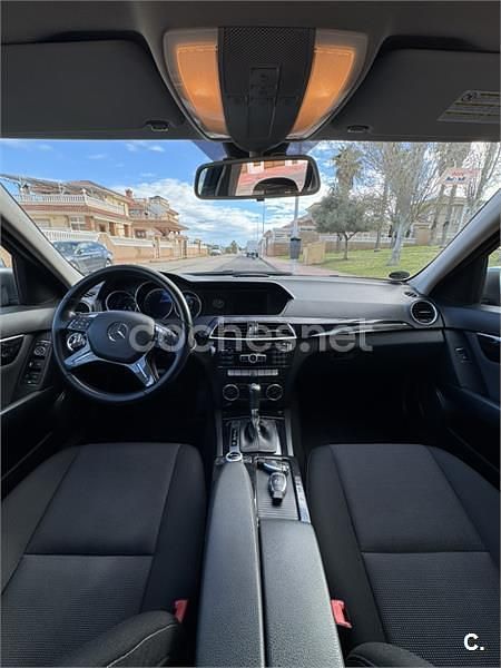 Usado Mercedes C220 Elegance 170 CV (125 kW) 2012 Gris / plata Familiar