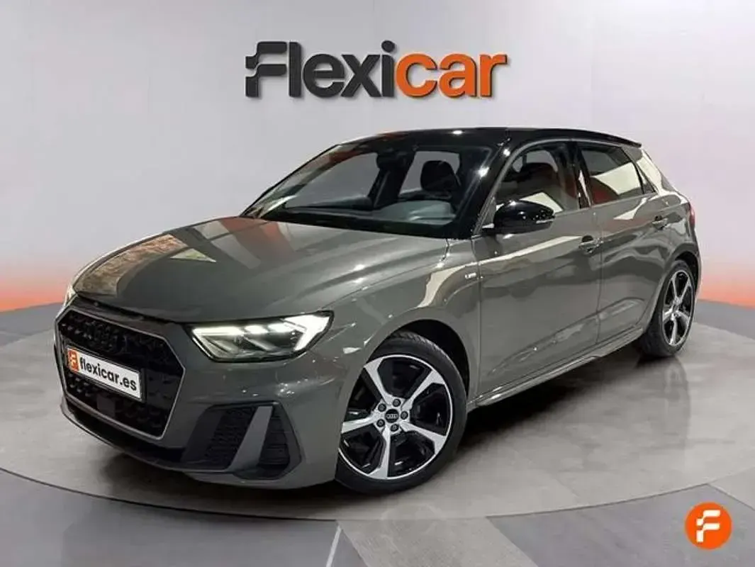 Usado Audi A1 Sportback 110 CV (80 kW) 2022 Verde Utilitario