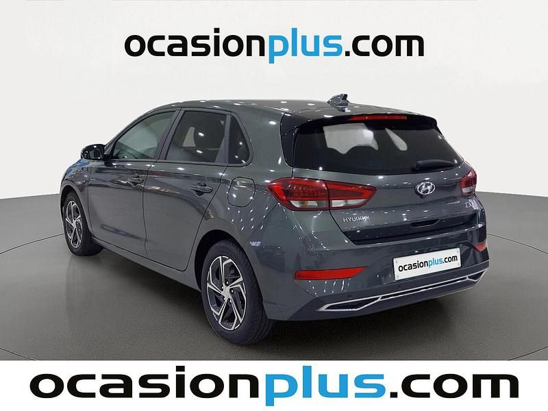 Usado Hyundai i30 120 CV (88 kW) 2022 Gris