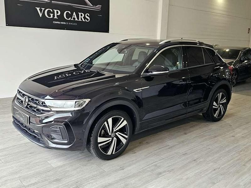 Usado VW T-Roc R-line 150 CV (110 kW) 2023 Negro SUV