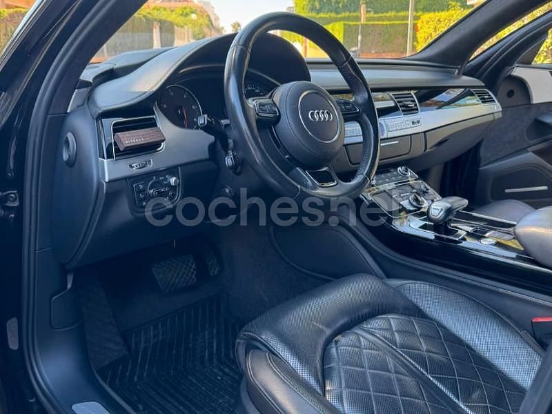 Usado Audi A8L 385 CV (283 kW) 2014 Negro Berlina