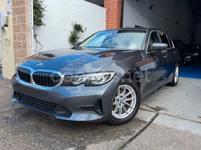 Gris / plata Usado 2020 BMW 318 Berlina | 19.990 € (Super precio) - Imagen 1/4