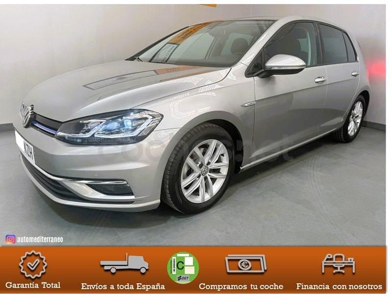 Usado VW Golf VII Sportline 131 CV (96 kW) 2019 Gris / plata Berlina