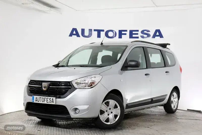 Plateado Usado 2021 Dacia Lodgy Monovolumen | 14.650 € (Precio justo) - Imagen 1/4