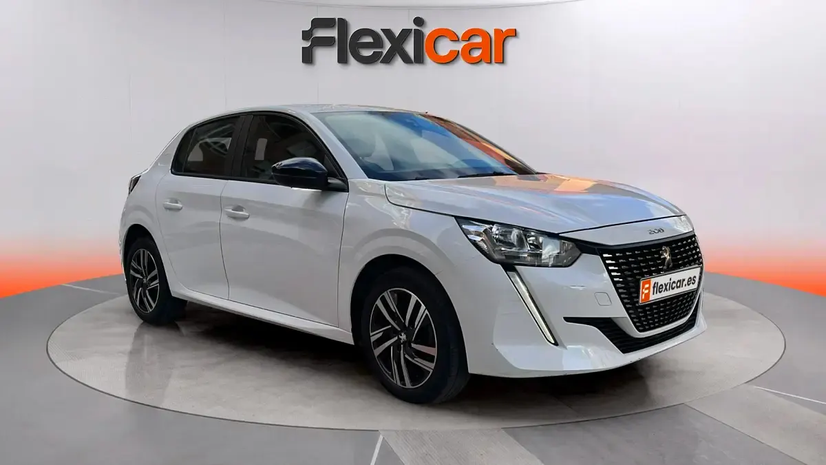 Begagnad Peugeot 208 Active 102 HK (75 kW) 2023 Halvkombi