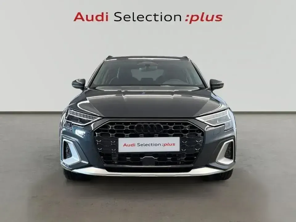 Nuevo Audi A3 Advanced 204 CV (150 kW) 2026 Gris Berlina