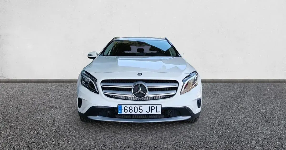 Usado Mercedes GLA200 Urban 136 CV (100 kW) 2016 SUV