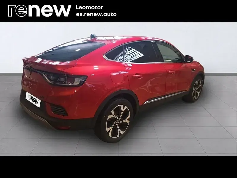 Usado Renault Arkana Techno 145 CV (106 kW) 2026 Rojo SUV