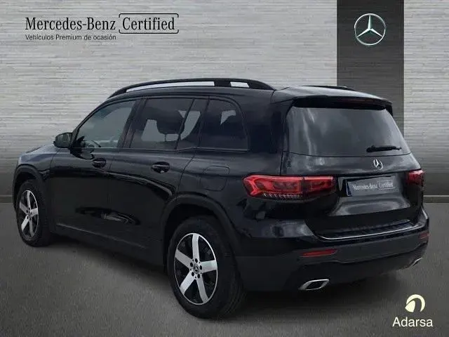 Usado Mercedes GLB200 150 CV (110 kW) 2023 Negro noche SUV