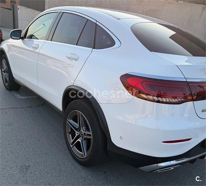 Usado Mercedes GLC300e 306 CV (225 kW) 2022 Blanco Coupe