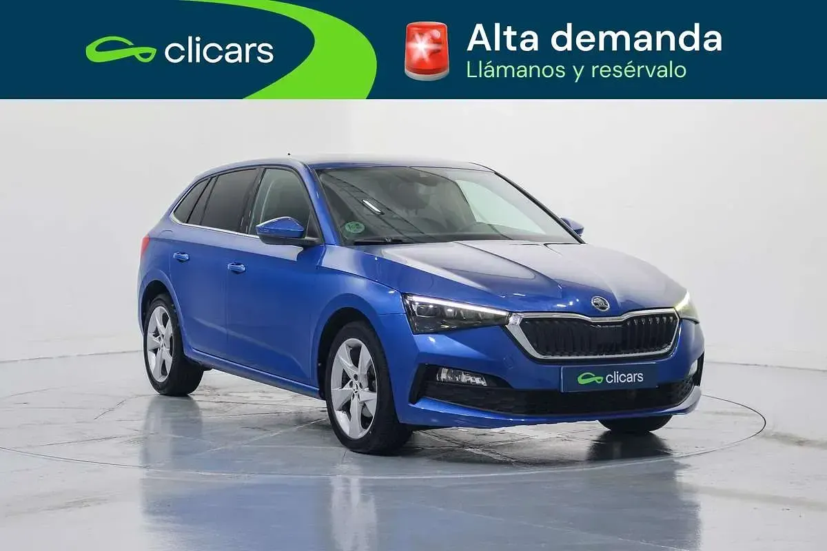 Usado Skoda Scala Ambition 116 CV (85 kW) 2020 Azul Utilitario