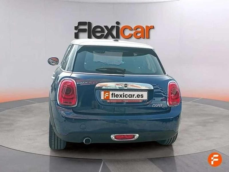 Usado Mini Cooper D 116 CV (85 kW) 2017 Azul Utilitario