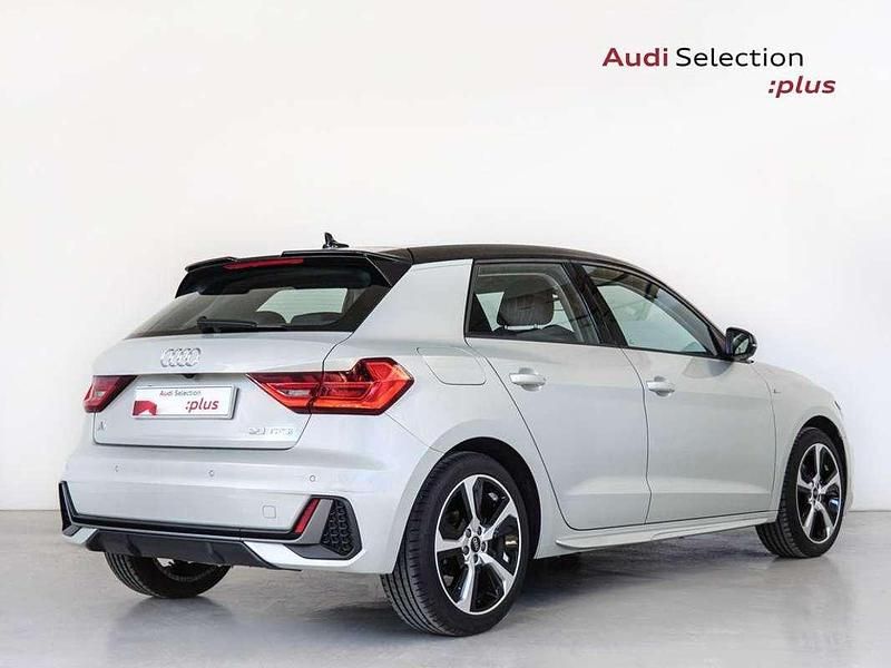 Usado Audi A1 Sportback 116 CV (85 kW) 2025 Plateado Utilitario