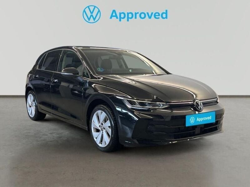 Negro Usado 2024 VW Golf VIII Berlina | 29.200 € (Precio justo) - Imagen 1/4