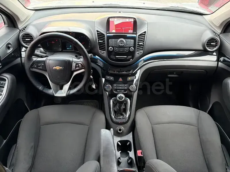 Usado Chevrolet Orlando LTZ 163 CV (119 kW) 2012 Blanco Monovolumen
