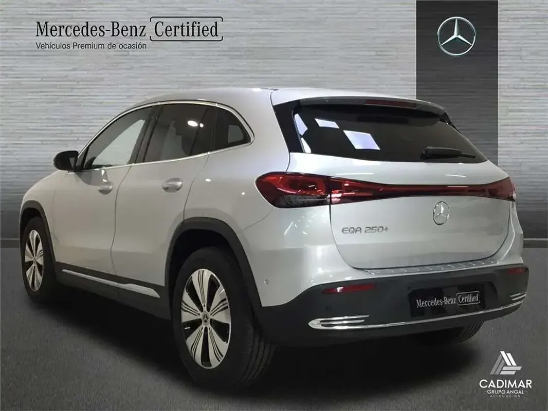 Usado Mercedes EQA250+ 139 kW (190 CV) 2024 SUV
