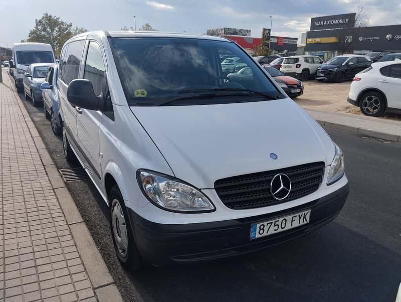 Blanco Usado 2007 Mercedes Vito Monovolumen | 12.995 € - Imagen 1/4