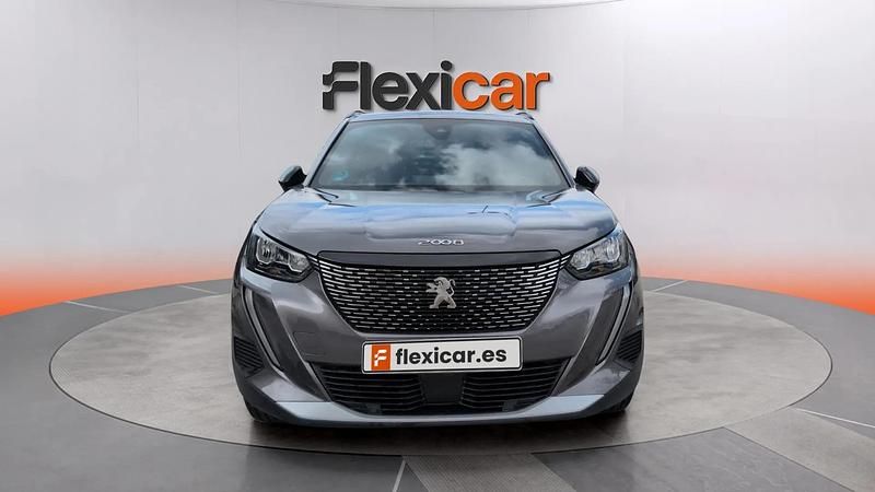 Usado Peugeot 2008 Allure 131 CV (96 kW) 2023 Gris SUV