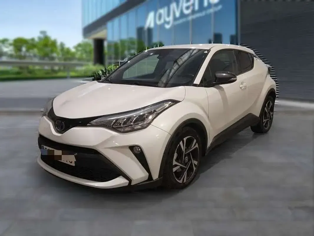 Usado Toyota C-HR+ Advance 98 CV (72 kW) 2022 Blanco SUV