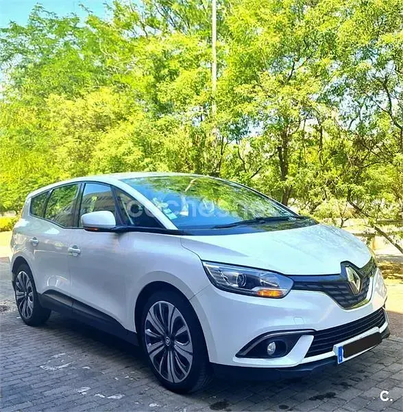 Usado Renault Grand Scénic IV Edition One 110 CV (80 kW) 2017 Blanco Monovolumen