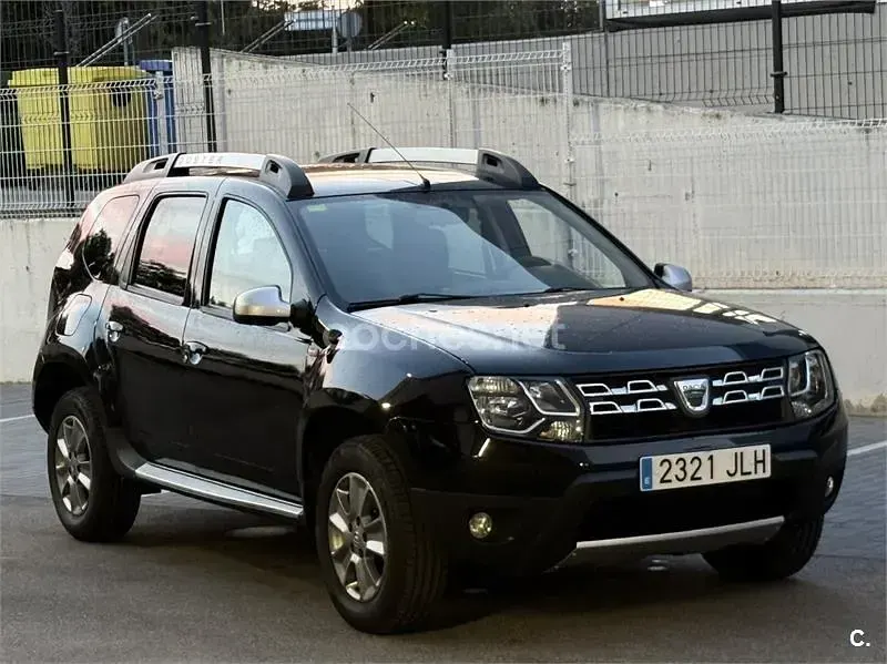 Usado Dacia Duster Ambiance 109 CV (80 kW) 2016 Negro SUV