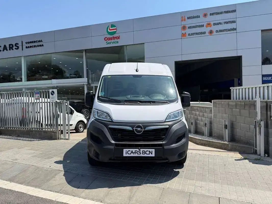 Usado Opel Movano 139 CV (102 kW) 2022 Blanco Van