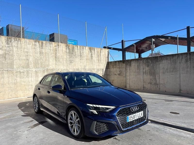Usado Audi A3 S-Line 150 CV (110 kW) 2020 Azul Berlina