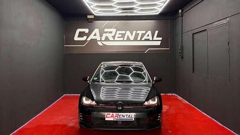 Usado VW Golf VII GTI 220 CV (161 kW) 2014 Negro Utilitario