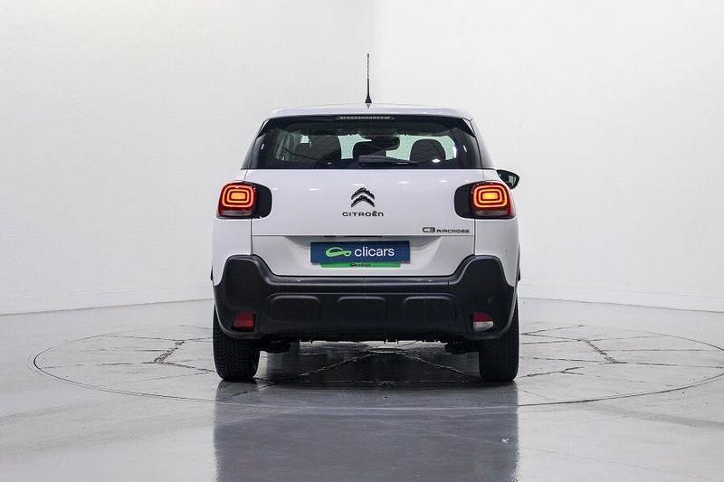 Usado Citroën C3 Aircross Live 110 CV (80 kW) 2022 Blanco SUV