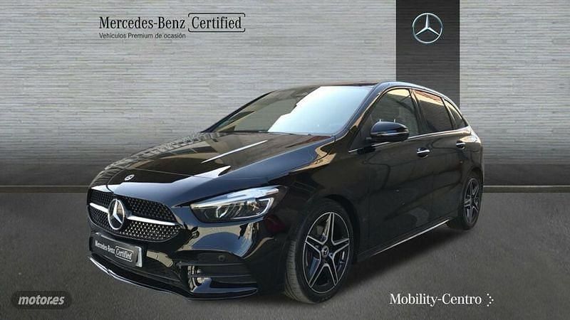 Negro Usado 2023 Mercedes B200 Monovolumen | 29.900 € (Precio justo) - Imagen 1/4